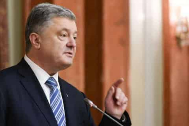 Порошенко не смог ответить ни на один вопрос Зеленского