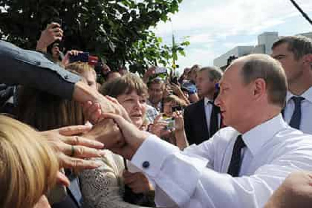 Половина россиян захотела нового срока Путина
