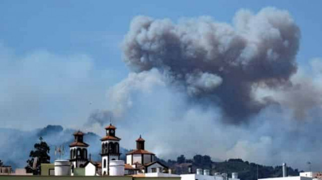 Лісові пожежі на Канарах: евакуйовані 4 тисячі людей