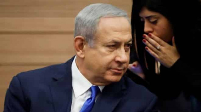 Israel's Netanyahu survives early poll threat