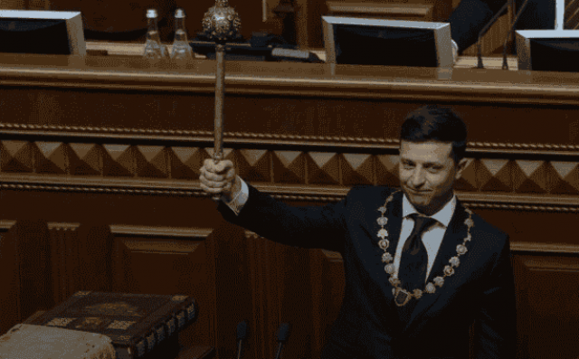 Зеленський і його обіцянки - що було зроблено за півроку президентства