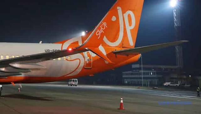 Plane with Ukrainians evacuated from China lands at Boryspil Airport