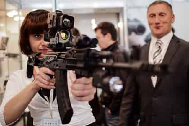 Индия откажется от собственных винтовок ради автомата Калашникова
