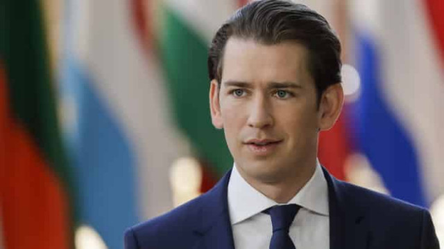 Канцлер Австрии Курц уволил скандального министра