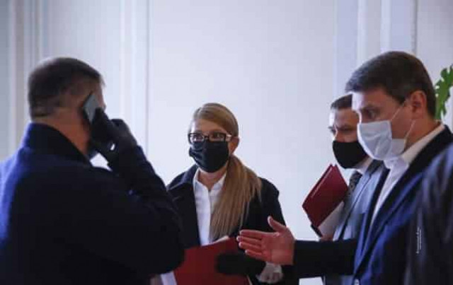 Фракция Батькивщины в Раде ушла на самоизоляцию