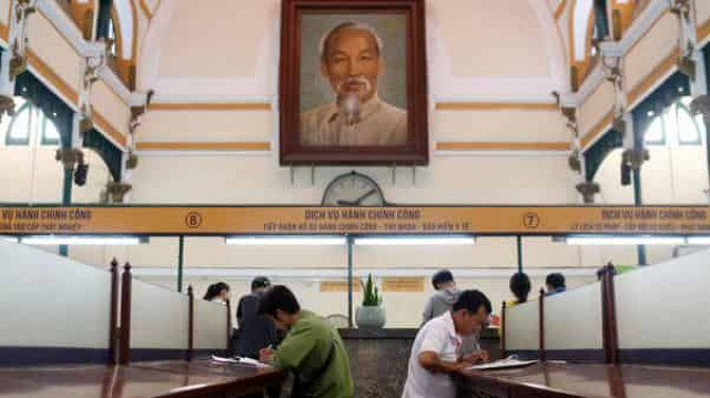 Vietnam calls in Russian experts to help preserve corpse of Ho Chi Minh