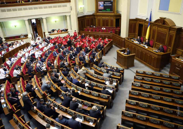 136 кандидатов в нардепы выбыли из избирательной кампании