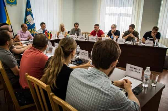 Эксперты НАТО посетили зону ООС