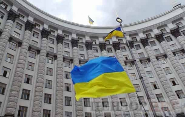 В Украине возобновили выплаты больничных