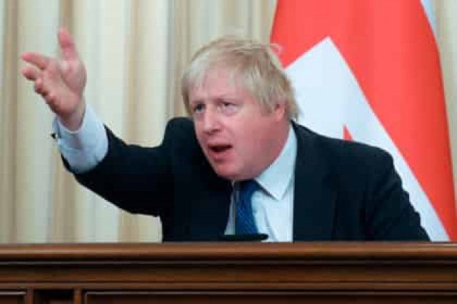 Британский МИД сравнил Путина с Гитлером
