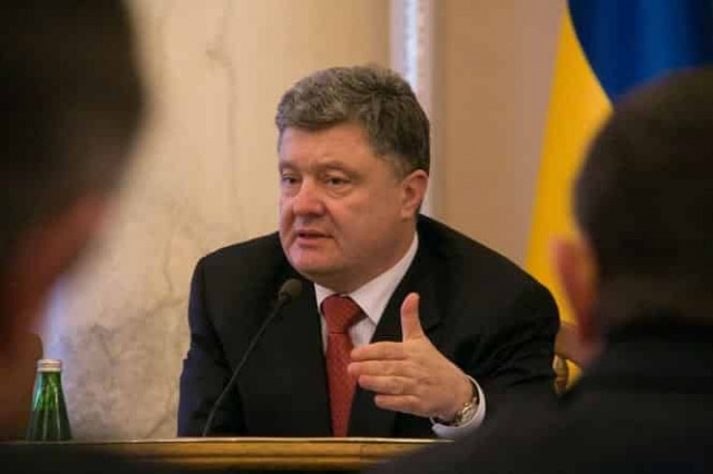 Порошенко: Украинцы почувствуют плоды реформ через 1-3 года