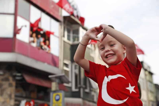 Istanbul’s candidates in re-run of mayoral election