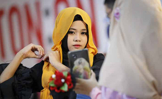 Мусульманские девушки увлекаются косплеем в хиджабе