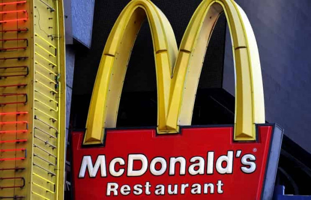 Власти Нью-Йорка выплатят $437 тыс. несправедливо обвиненному сотруднику McDonald's