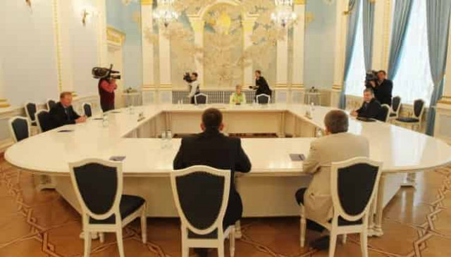 Trilateral Contact Group meets in Minsk for first time after ‘elections’ in Donbas