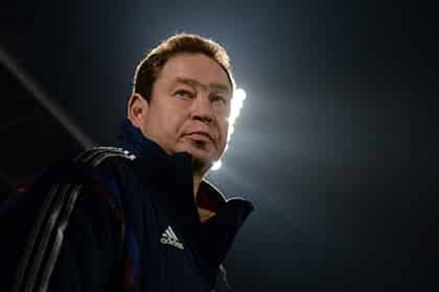 Российские спортивные журналисты назвали Слуцкого лучшим тренером
