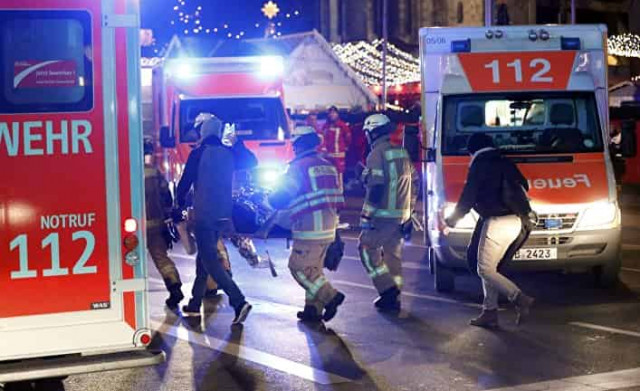 Вечер у телевизора
