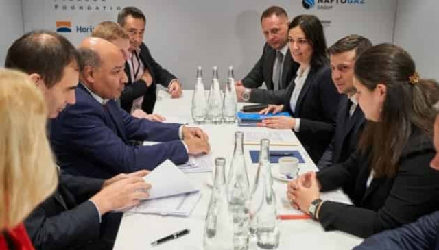 Zelensky meets with EBRD president