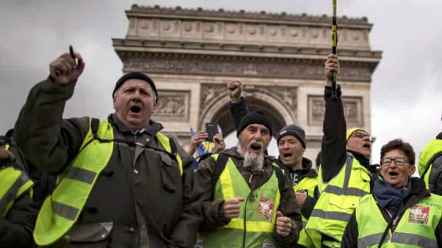 France’s ‘yellow vests’: Noisy, but not an electoral force