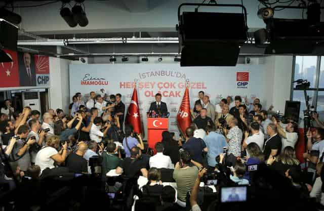 Turkey's Erdogan congratulates opposition candidate for Istanbul win