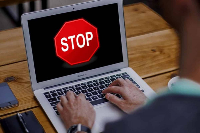 Роскомнадзор продовжує душити українські незалежні ЗМІ