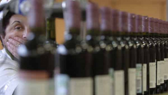 Аналитики: цены на вино повысятся в России с 24 августа на 15-25%
