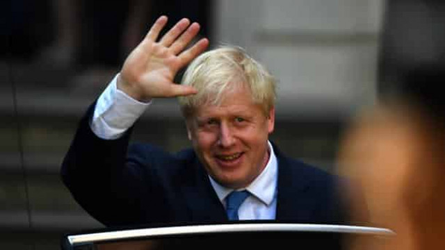 «Слава Украине!» Борис Джонсон поздравил украинцев