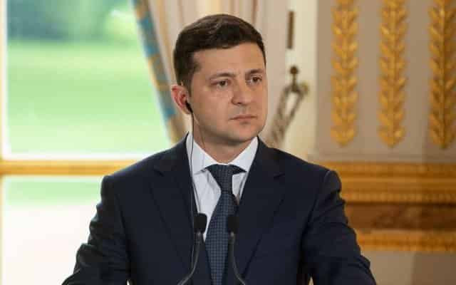 Зеленський дав громадянство України 11 іноземцям - відомо хто вони