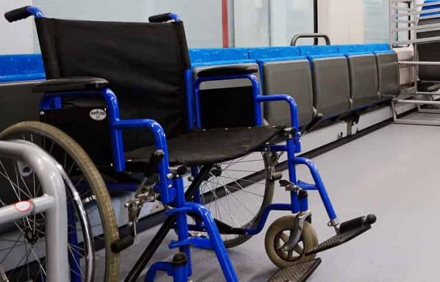 Ученые при помощи новой технологии вернули парализованному человеку способность ходить