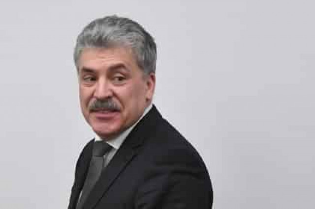 Сбритые усы Грудинина оказались фейком