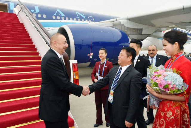 Президент Азербайджана принимает участие в международном форуме в Китае