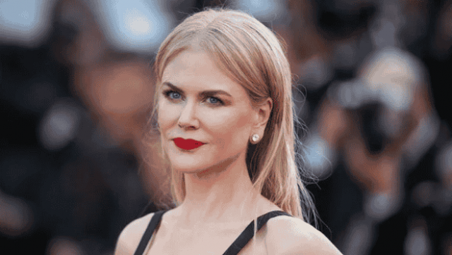 Рубашка на голое тело: Николь Кидман удивила провокационным снимком
