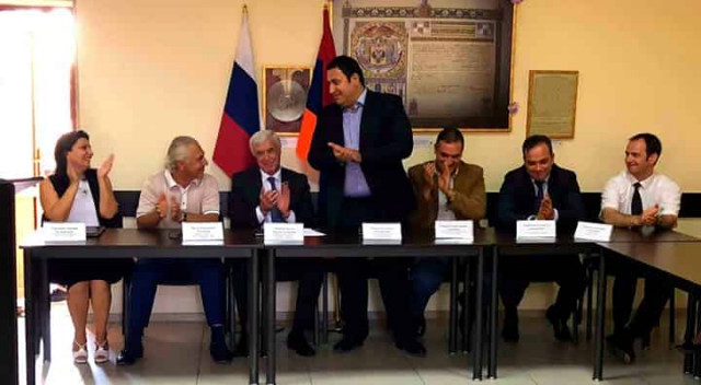 Ереванский филиал РЭУ имени Г.В. Плеханова отметил успех приемной кампании-2018
