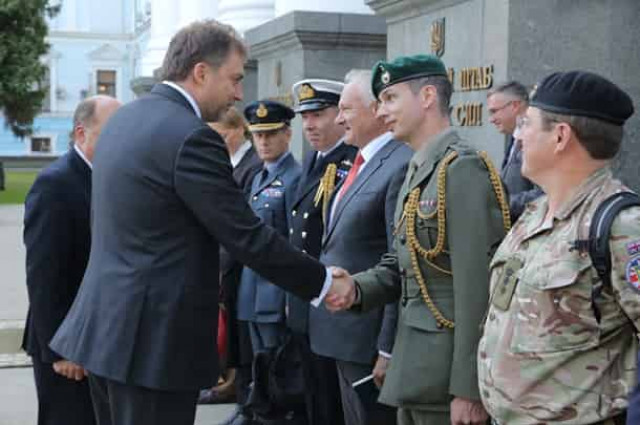 В Україну прибула делегація Міноборони Великобританії