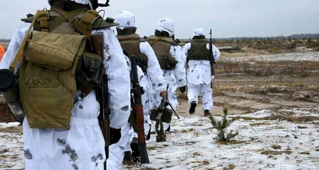 Донбасс: террористы обстреляли позиции под Песками