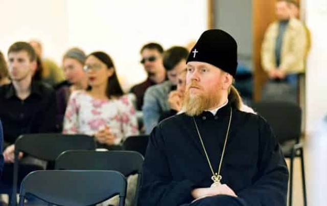 Реформа церковного календаря на сегодня имеет очень большие и реальные риски, сообщил Евстратий Зоря