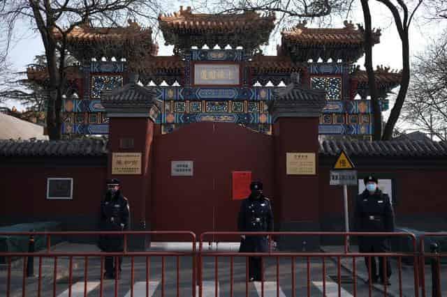 China virus remains severe, medical supplies very tight: provincial official