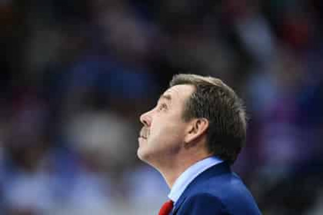 Знарок задумался об уходе с поста главного тренера сборной России по хоккею
