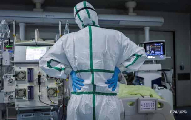 Вернувшуюся из Италии украинку госпитализировали