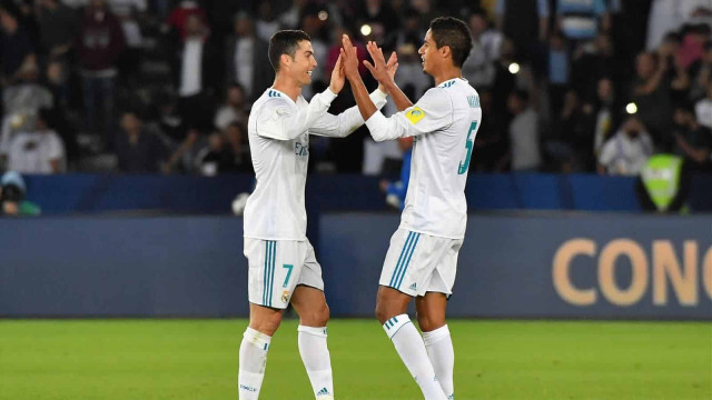 Роналду попросил «Ювентус» приобрести Варана у «Реала»
