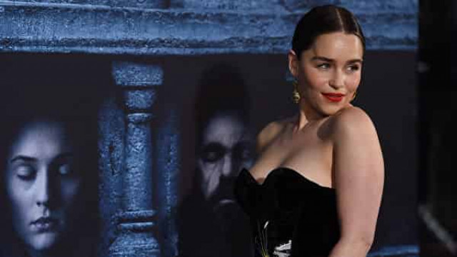 Последнюю серию «Игры престолов» покажут на футбольном стадионе