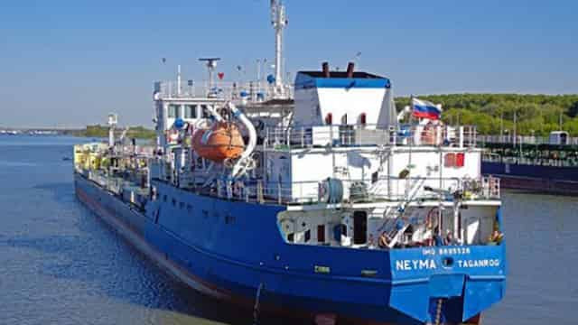Екіпаж затриманого СБУ танкера повертається в Росію