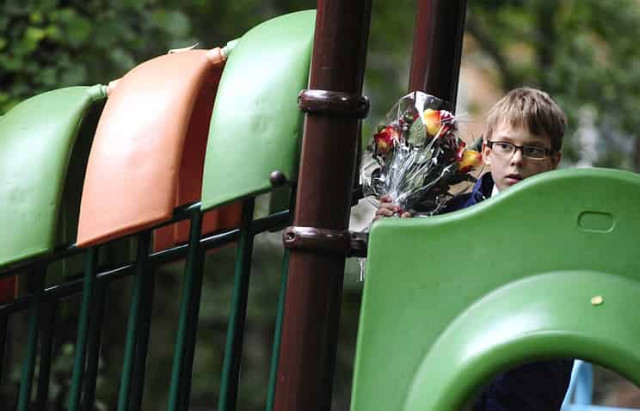 В Екатеринбурге отказались от цветов для учителей на 1 сентября ради помощи больным детям
