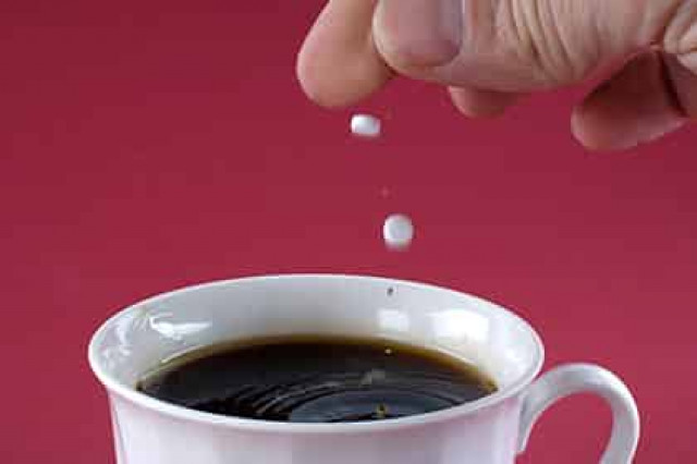 Доказан вред сахарозаменителя для худеющих