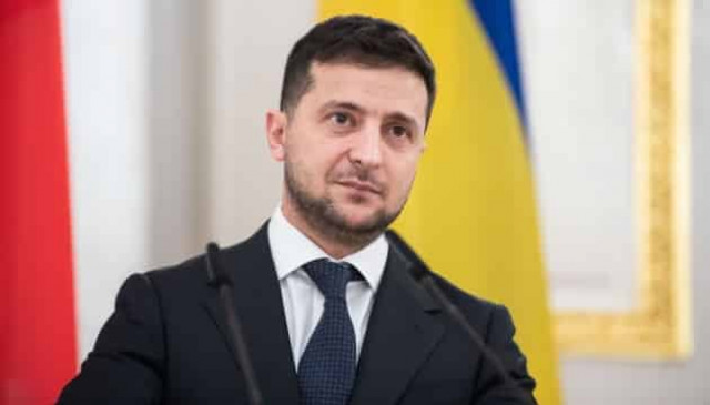 Zelensky congratulates Iohannis on winning re-election