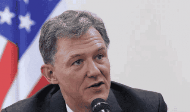 У Державному департаменті США пояснили, як ставляться в даний момент в уряді до України