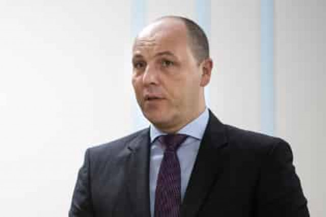 Под ноги Парубию и его коллегам по Раде бросили гранату
