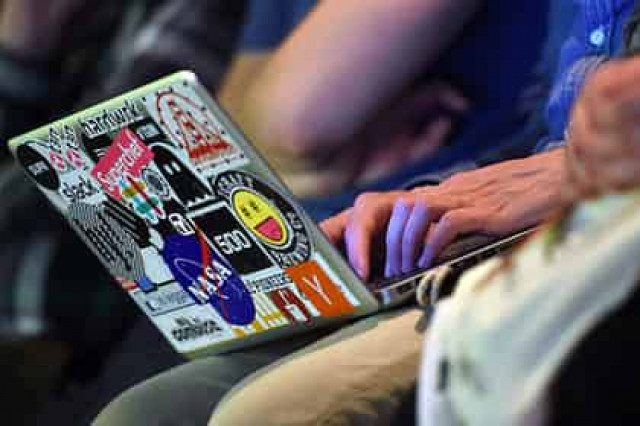 Любителей детского порно заставили заплатить