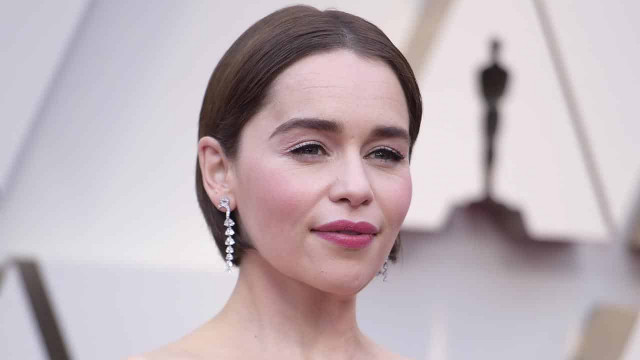 'Game of Thrones' star Emilia Clarke reveals she survived 2 brain aneurysms