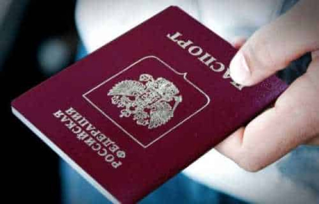 Литва призывает мир не признавать паспорта РФ для жителей Донбасса